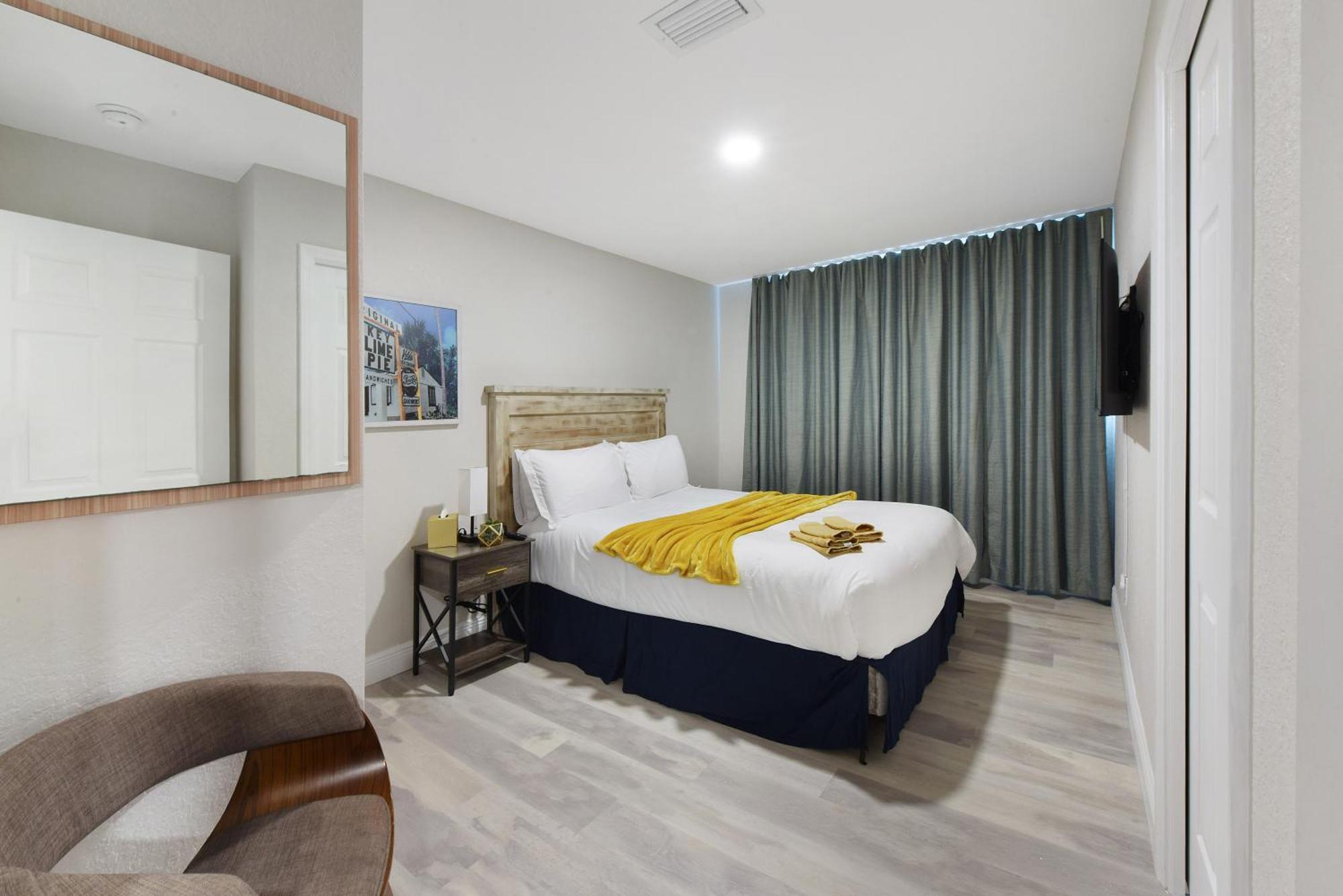 Palm Cove Motel Клируотер Экстерьер фото